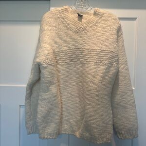 Gap size L wool cream sweater - great condition